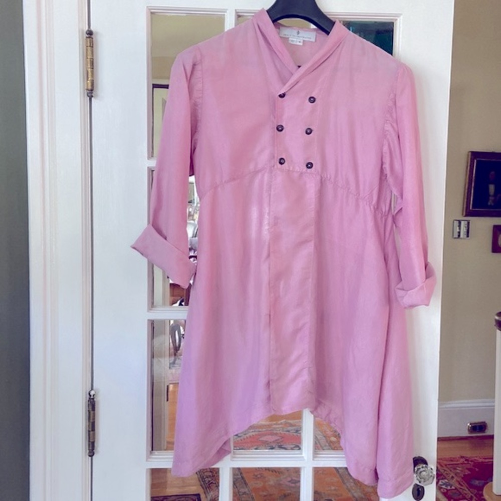 Vintage jacket or blouse In billowing parachute silk